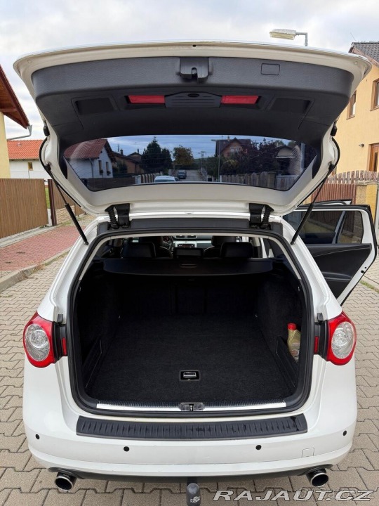 Volkswagen Passat 2,0 TDI, 125 kW, Common 2010
