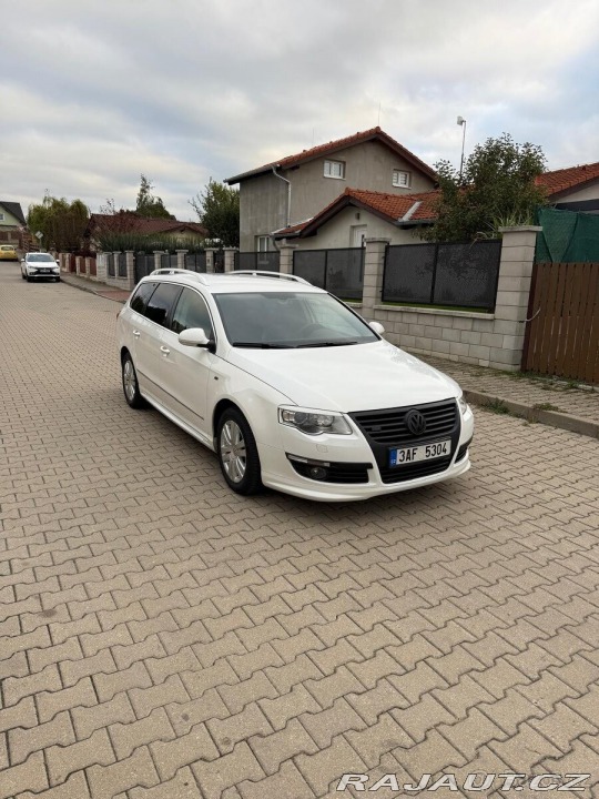 Volkswagen Passat 2,0 TDI, 125 kW, Common 2010