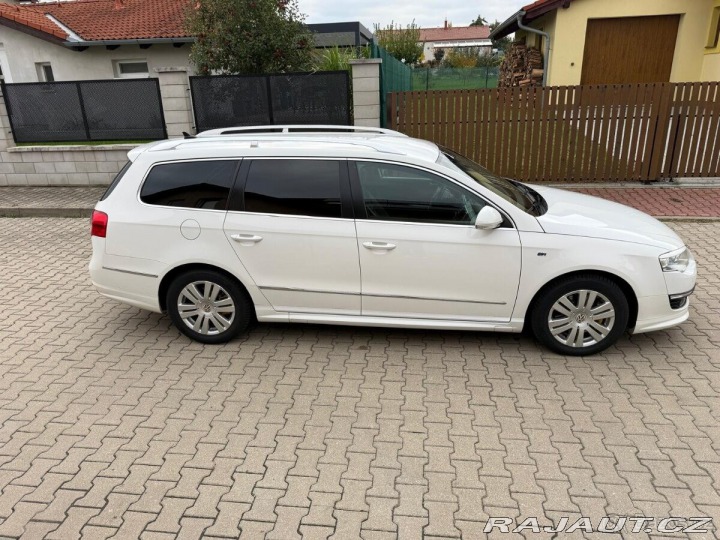 Volkswagen Passat 2,0 TDI, 125 kW, Common 2010