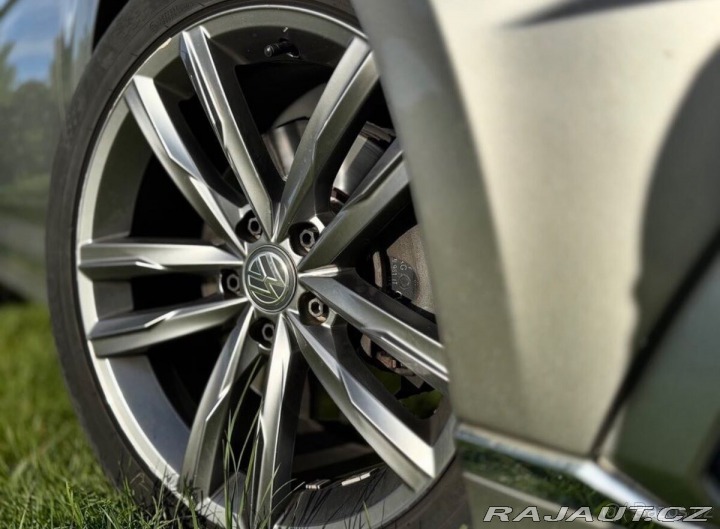 Volkswagen Passat 2,0 B8 Rline 2015