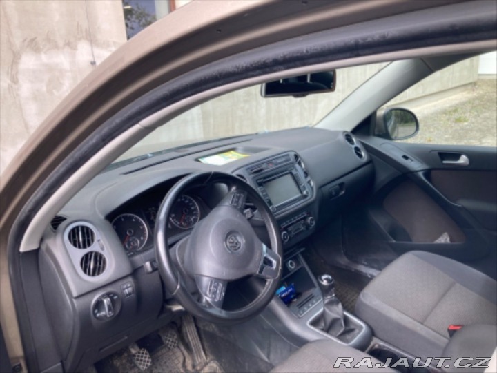 Volkswagen Tiguan 1800
