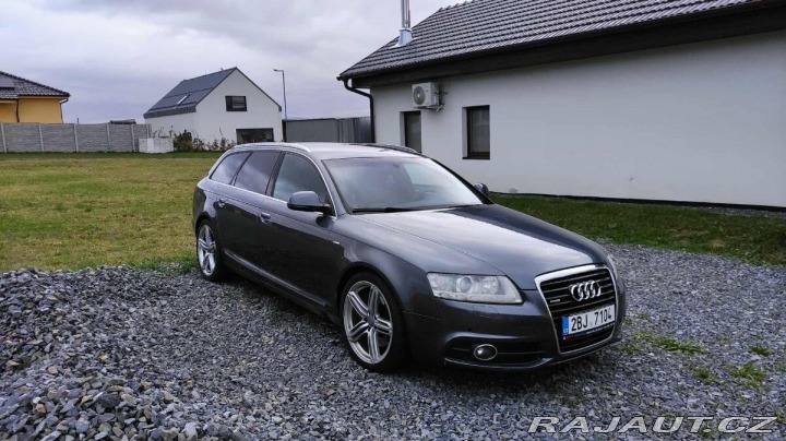 Audi A6 3,0 176 kW, quattro, ti 2011