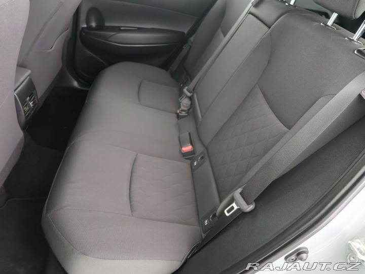 Toyota Corolla 2.0Hybrid,CZ,Confort Busi 2024