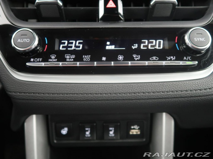 Toyota Corolla 2.0Hybrid,CZ,Confort Busi 2024