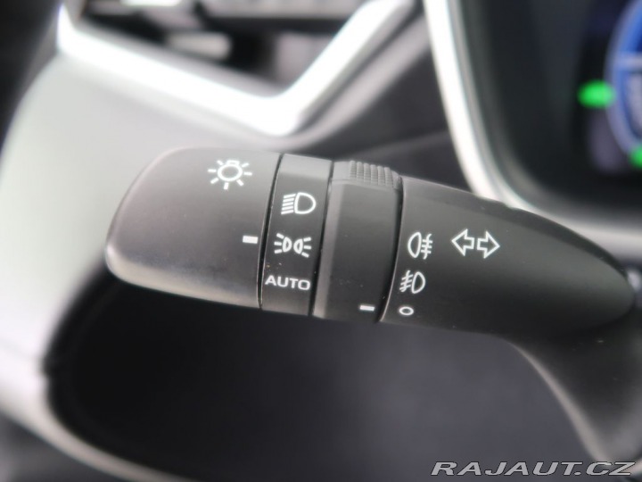 Toyota Corolla 2.0Hybrid,CZ,Confort Busi 2024