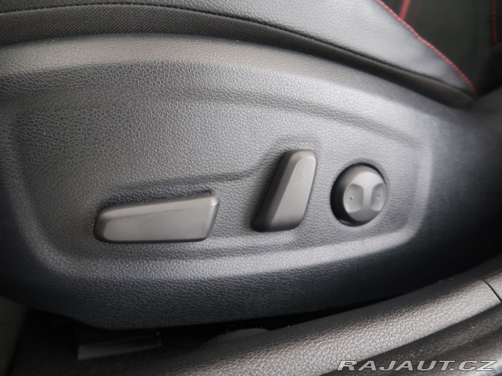 Kia ProCeed 1.6T-GDI,CZ,GT Line 2024