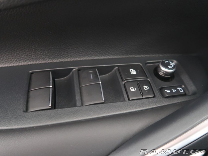 Toyota Corolla 1.8Hybrid,CZ,1Maj,Style 2024