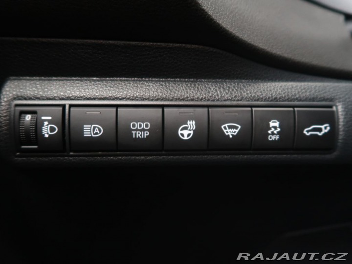 Toyota Corolla 1.8Hybrid,CZ,1Maj,Style 2024