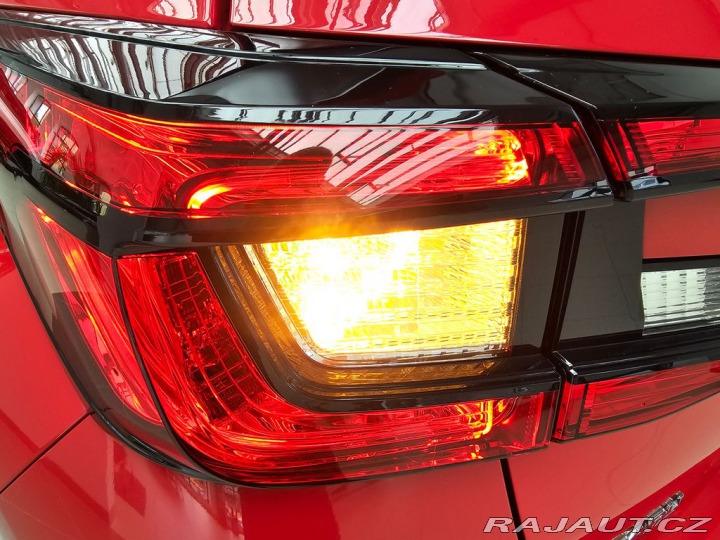 Subaru Impreza 2.0i ES Executive REZERVA 2026