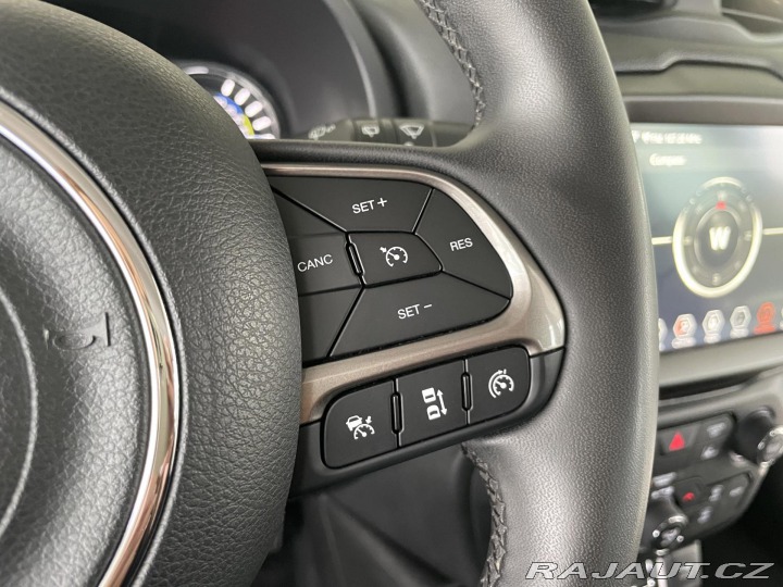 Jeep Renegade 4xe 190*PHEV*AWD*Distroni 2022