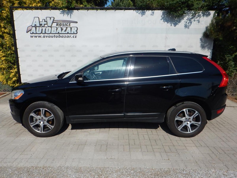 Volvo XC60 2.4 D5 AWD, DIGIKLIMA, TA