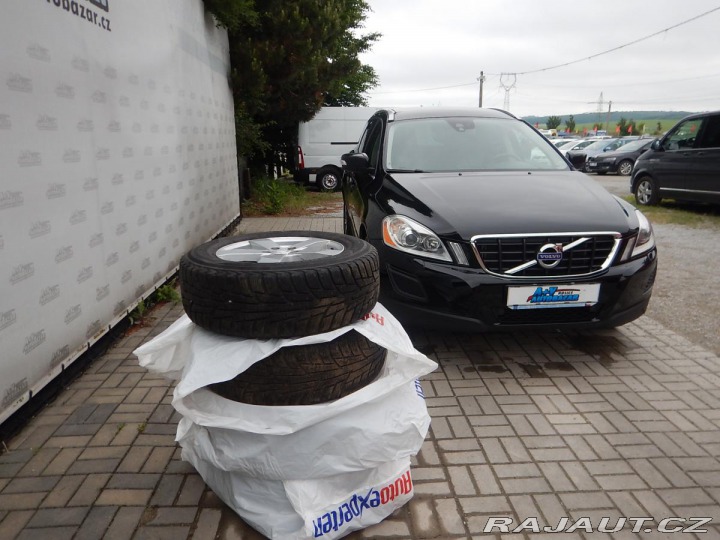 Volvo XC60 2.4 D5 AWD, DIGIKLIMA, TA 2011