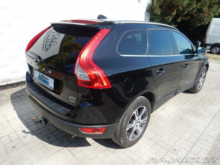 Volvo XC60 2.4 D5 AWD, DIGIKLIMA, TA 2011