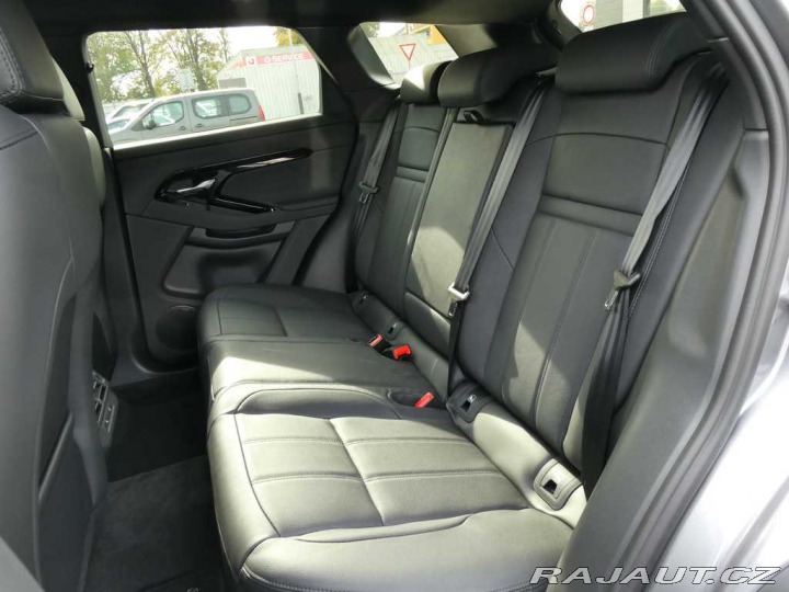Land Rover Range Rover Evoque 2,0 S D165 *ZIMNÍ SADA ZD 2025