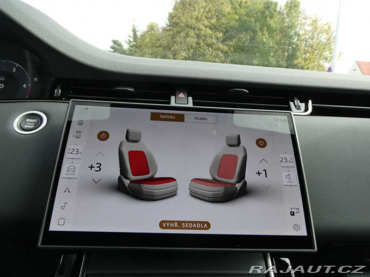 Land Rover Range Rover Evoque 2,0 S D165 *ZIMNÍ SADA ZD 2026