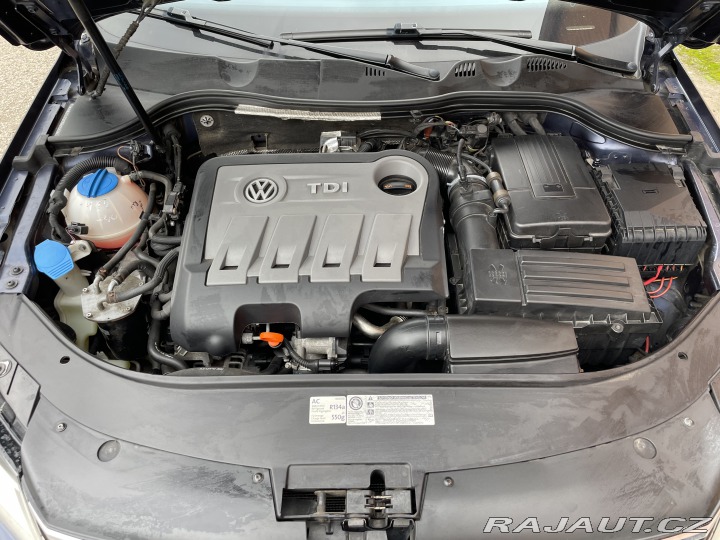 Volkswagen Passat B7 2012 2.0 TDI Serviska 2012