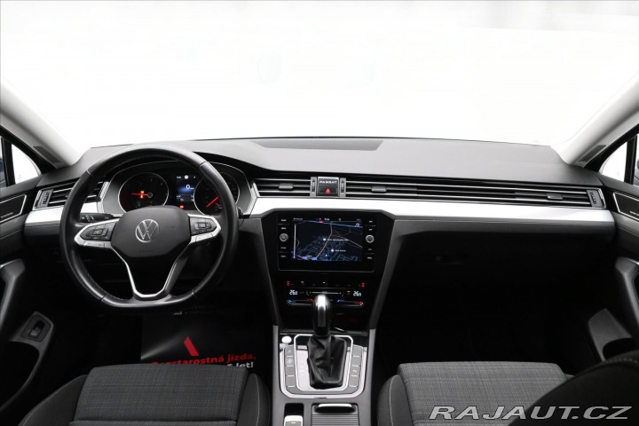 Volkswagen Passat 2,0 TDI 110 kW DSG Busine 2022