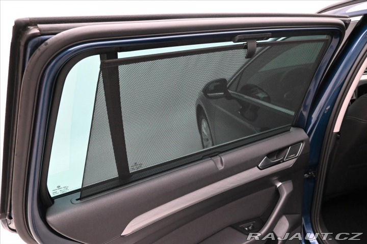 Volkswagen Passat 2,0 TDI 110 kW DSG Busine 2022