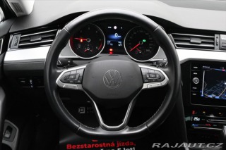 Volkswagen Passat 2,0 TDI 110 kW DSG Busine 2022