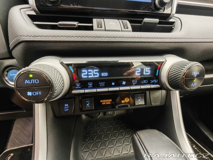 Toyota RAV4 2.5 TNGA HEV 178 - 1 CVT 2021