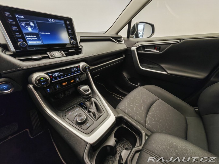 Toyota RAV4 2.5 TNGA HEV 178 - 1 CVT 2021