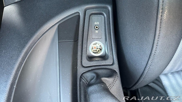 BMW 1 120i 110kW REZERVOVANO 2005