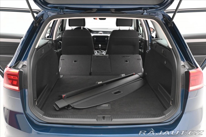 Volkswagen Passat 2,0 TDI 110kW BUSINESS DS 2022