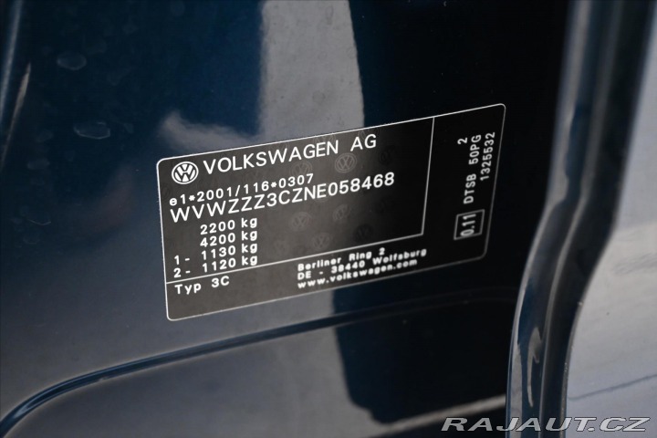Volkswagen Passat 2,0 TDI 110 kW DSG Busine 2022