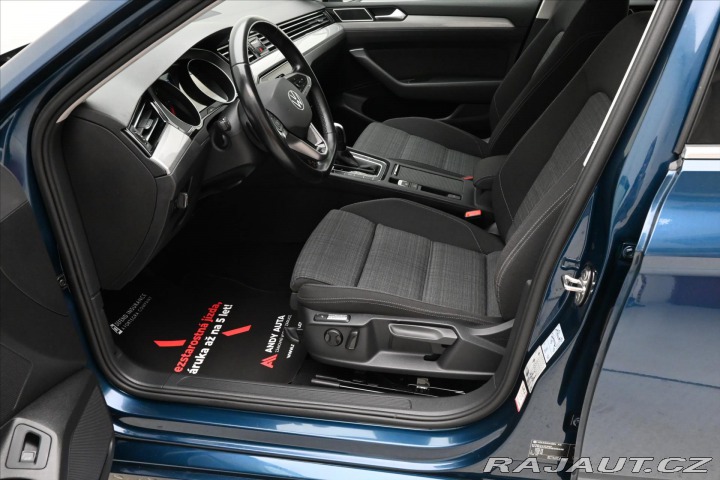 Volkswagen Passat 2,0 TDI 110 kW DSG Busine 2022