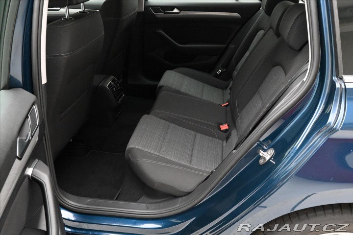 Volkswagen Passat 2,0 TDI 110kW BUSINESS DS 2022