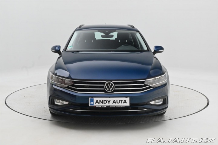 Volkswagen Passat 2,0 TDI 110 kW DSG Busine 2022