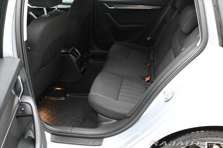 Škoda Octavia 2,0 TDI 110kW STYLE DSG Z 2020