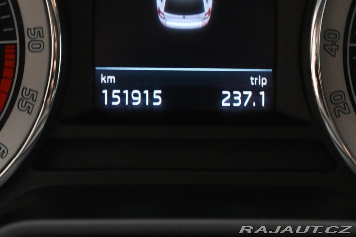 Škoda Octavia 2,0 TDI 110kW STYLE DSG Z 2020