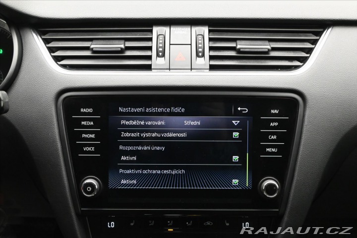 Škoda Octavia 2,0 TDI 110kW STYLE DSG Z 2020