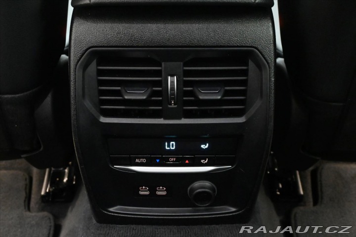 BMW 3 2,0 320d 140 kW AT8 Záruk 2020