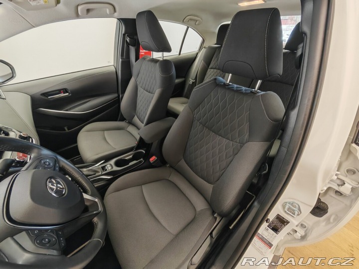 Toyota Corolla 1.8 Hybrid Active sedan 2022