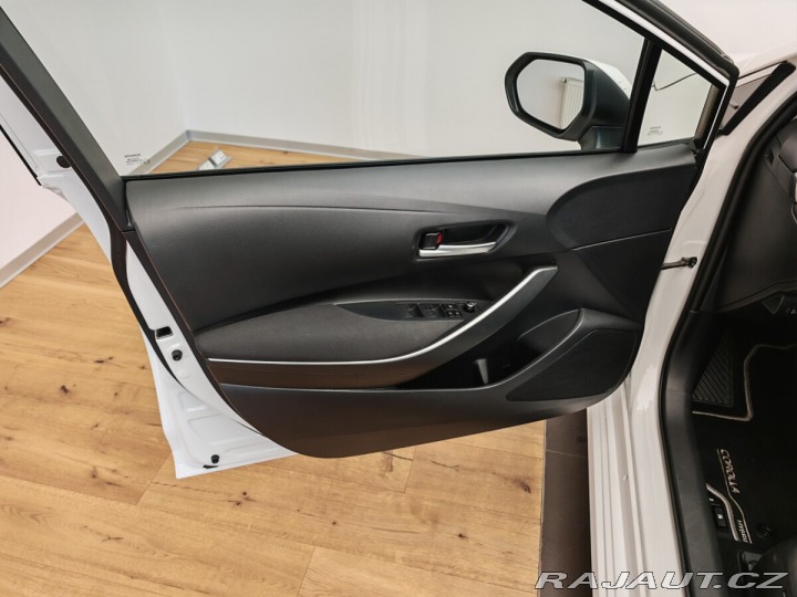 Toyota Corolla 1.8 Hybrid Active sedan 2022