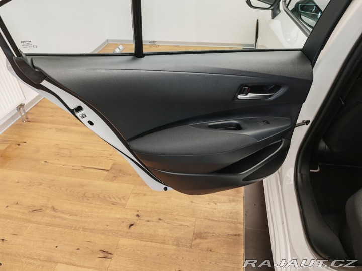 Toyota Corolla 1.8 Hybrid Active sedan 2022