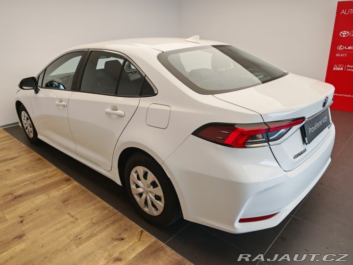 Toyota Corolla 1.8 Hybrid Active sedan 2022