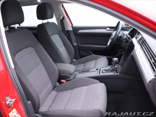 Volkswagen Passat 2,0 TDI DSG Business Pano 2021