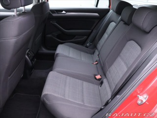 Volkswagen Passat 2,0 TDI DSG Business Pano 2021