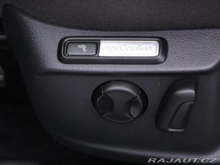 Volkswagen Passat 2,0 TDI DSG Business Pano 2021
