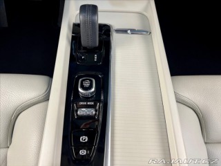 Volvo XC60 T6 AWD RECHARGE, WEBASTO, 2021