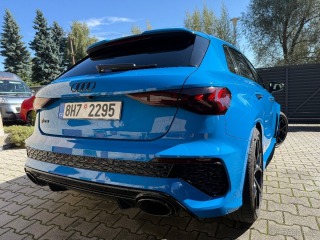 Audi RS3 2,5   TFSI 294KW QUATTRO,