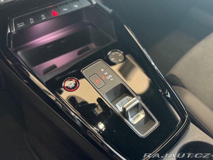 Audi RS3 2,5 TFSI 294KW QUATTRO, 2022