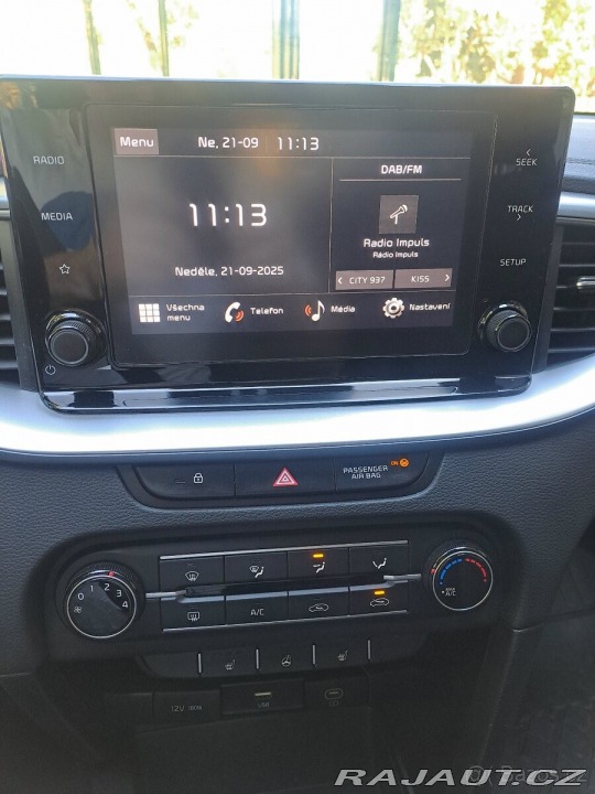 Kia Ceed 1,5   T-GDI -118kw, benzí 2022