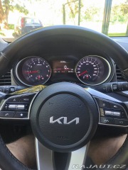 Kia Ceed 1,5   T-GDI -118kw, benzí 2022