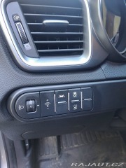 Kia Ceed 1,5   T-GDI -118kw, benzí 2022