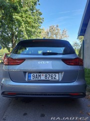 Kia Ceed 1,5   T-GDI -118kw, benzí 2022