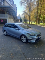 Kia Ceed 1,5   T-GDI -118kw, benzí 2022